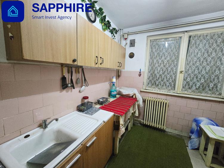 Apartament cu 3 camere decomandat în Giulești