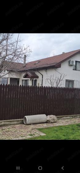 Casă cu 2 camere cu Teren 1600 Mp în Grivița