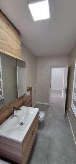 Apartament cu 2 camere decomandat în Cetatea
