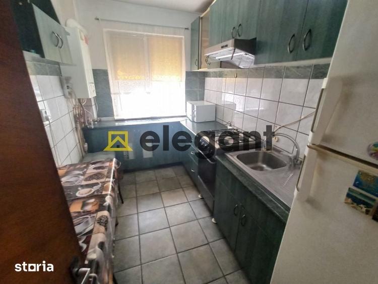 Apartament cu 3 camere decomandat în 1 Mai