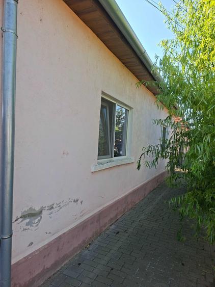 Casă cu 3 camere în Central