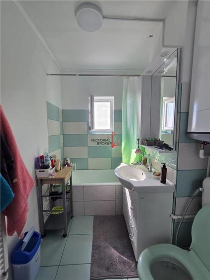 Apartament cu 3 camere decomandat în Doamna Ghica