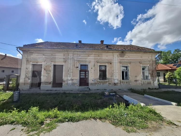 Spațiu comercial, de 244 mp, în Ardud