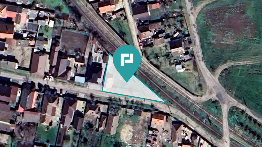 Casă individuală cu 2 camere cu Canalizare în Central