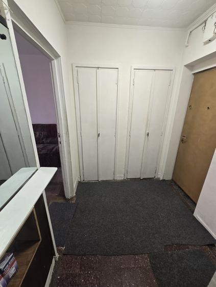 Apartament cu 2 camere decomandat, mobilat în Grădiște