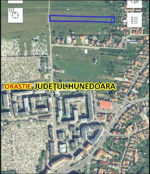 Teren de 4300 mp, în Central