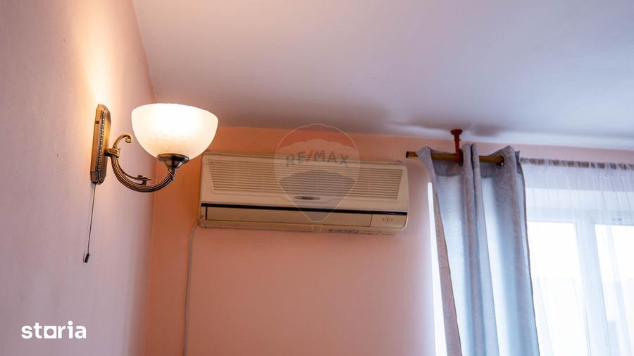 Apartament cu 3 camere decomandat în Rahova