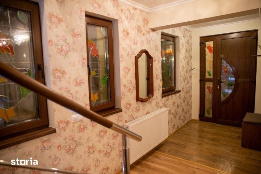 Casă cu 5 camere cu Teren 300 Mp în Apahida
