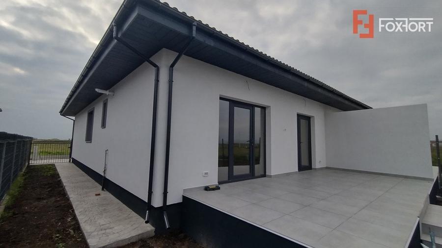 Duplex cu 3 camere cu Teren 277.5 Mp în Săcălaz