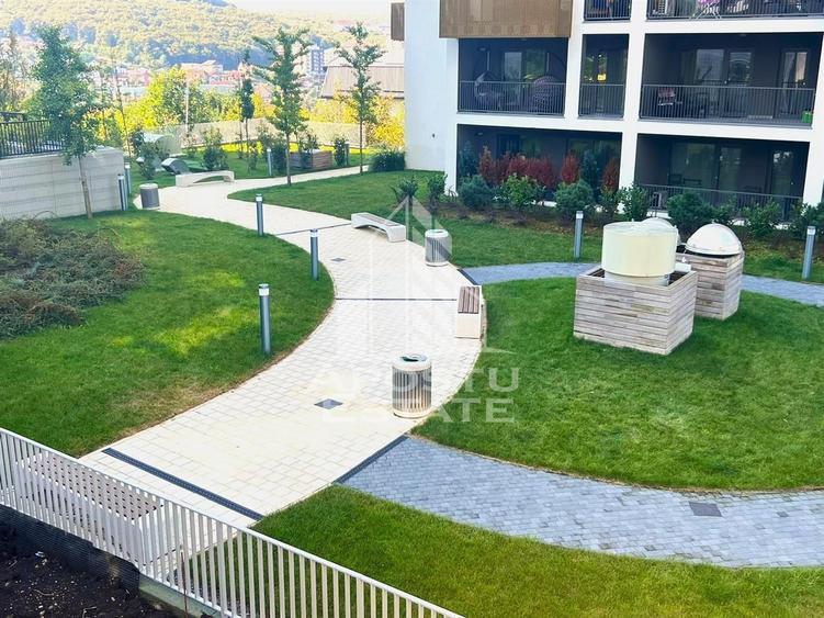 Apartament cu 2 camere decomandat, mobilat în Zorilor