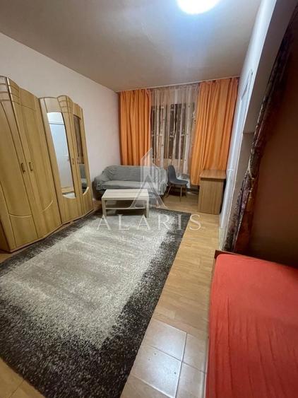 Garsonieră semidecomandată, mobilată în Complex Studențesc
