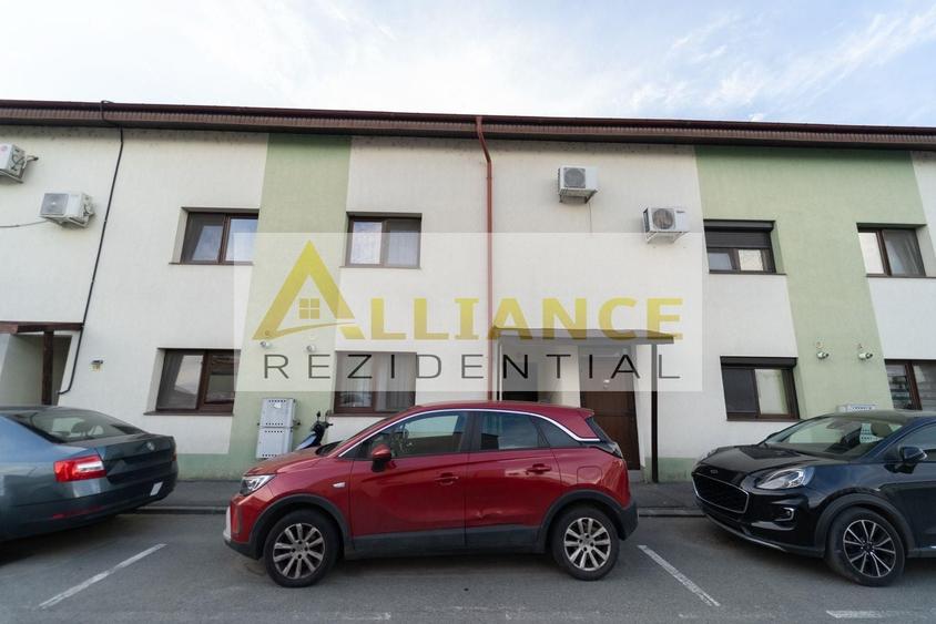 Casă individuală cu 4 camere cu Canalizare în Central