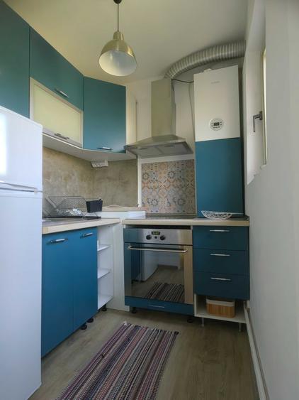 Apartament cu 2 camere semidecomandat în Dacia