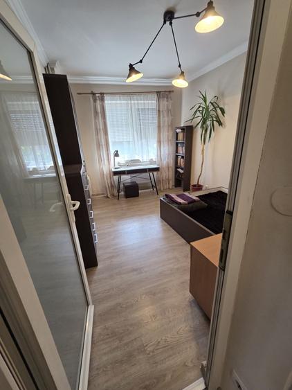 Apartament cu 2 camere decomandat în Paleu