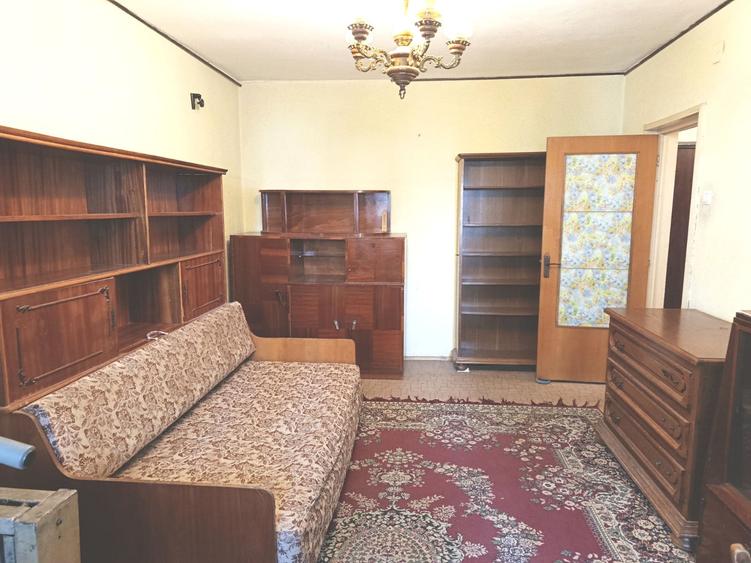 Apartament cu 4 camere decomandat în 13 Septembrie