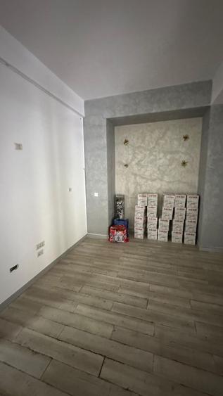 Spațiu comercial, de 250 mp, în ICIL