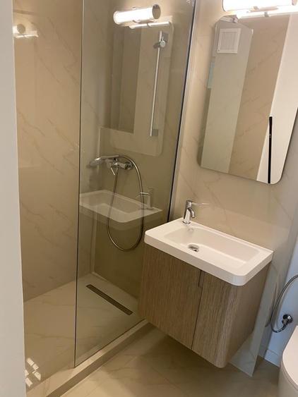 Apartament cu 2 camere decomandat, mobilat în Decebal