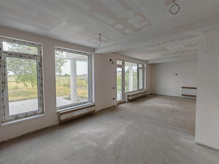 Casă individuală cu 5 camere cu Teren 618 Mp în Dumbrăvița