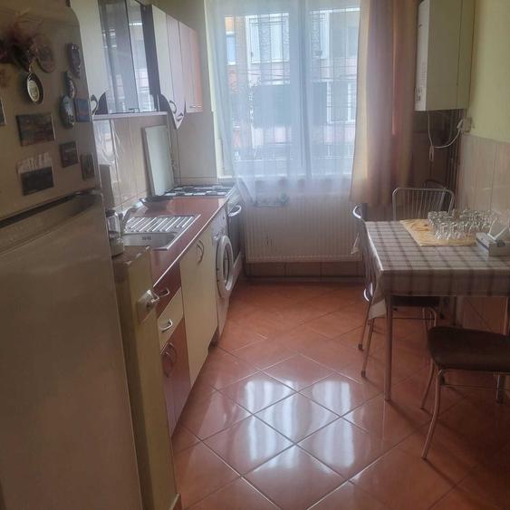 Apartament cu 2 camere semidecomandat în Exterior Vest