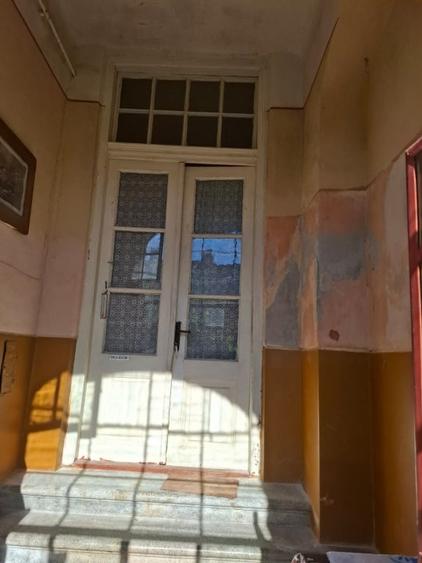 Casă individuală cu 4 camere cu Canalizare în Nădlac