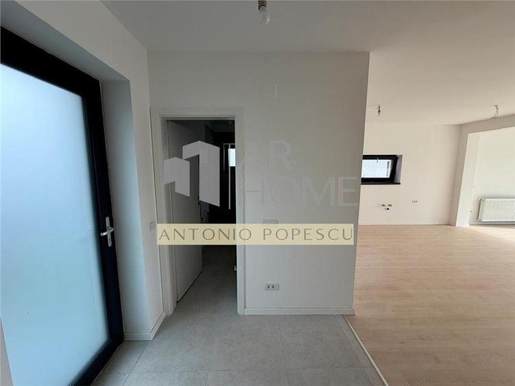 Duplex cu 4 camere cu Canalizare în Strejnicu