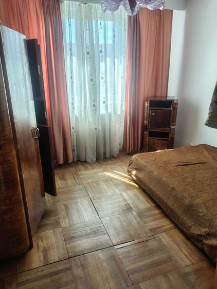 Apartament cu 3 camere în Precista