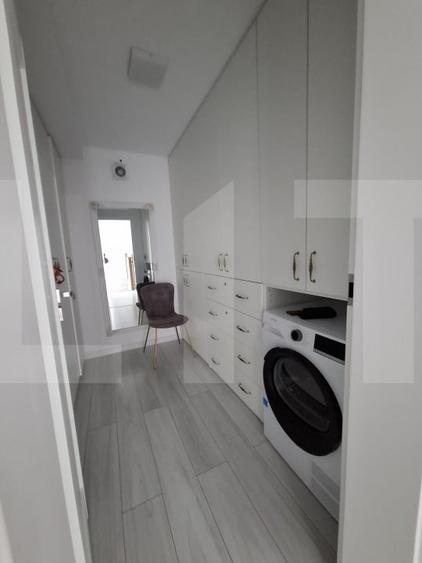 Casă individuală cu 6 camere cu Canalizare în Central