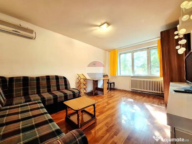 Apartament cu 2 camere decomandat în Berceni
