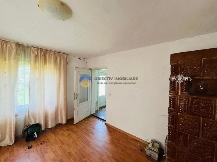 Casă cu Teren 2273 Mp în Grumăzești