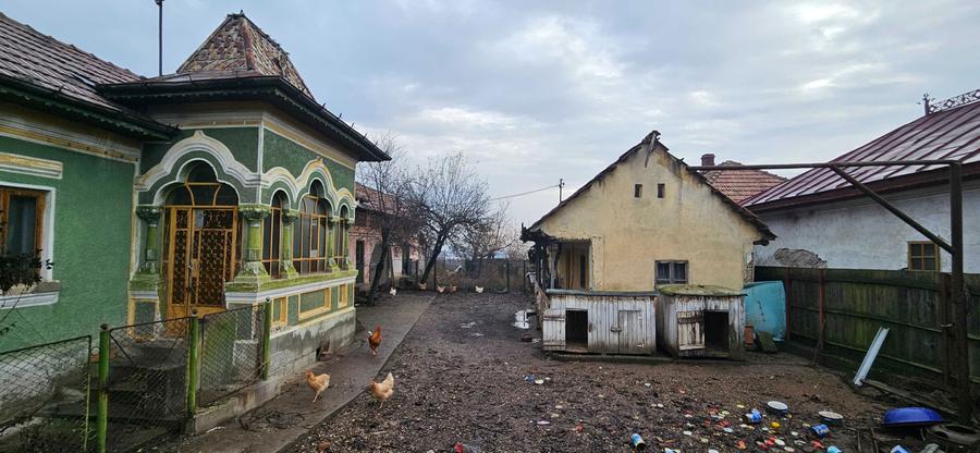 Casă cu 3 camere în Zăvideni