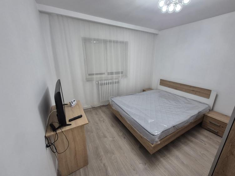 Apartament cu 2 camere decomandat în C5