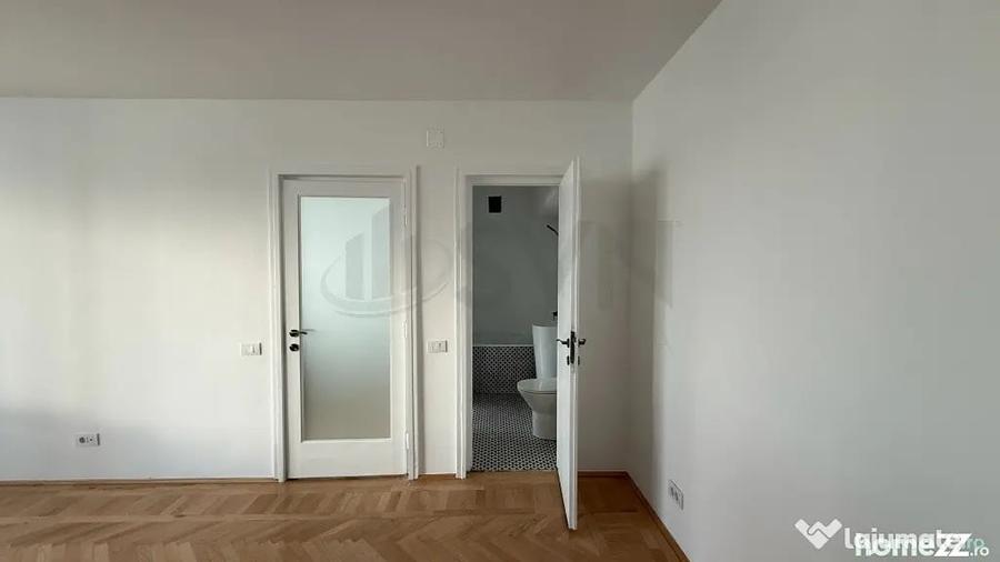 Apartament cu 2 camere semidecomandat în Victoriei