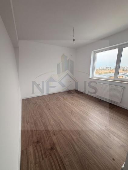 Apartament cu 3 camere decomandat în Metalurgiei