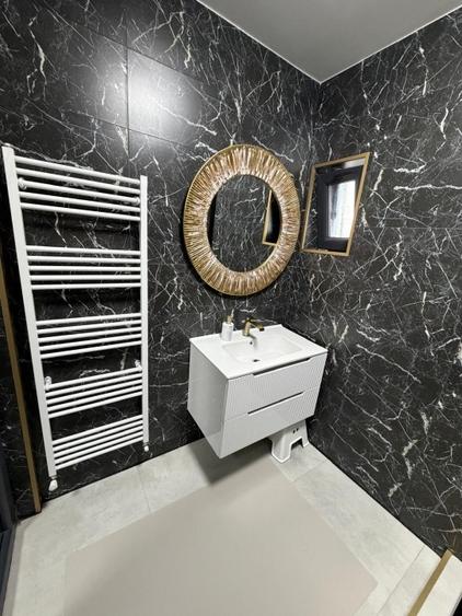 Casă individuală cu 4 camere cu Canalizare în Primăverii