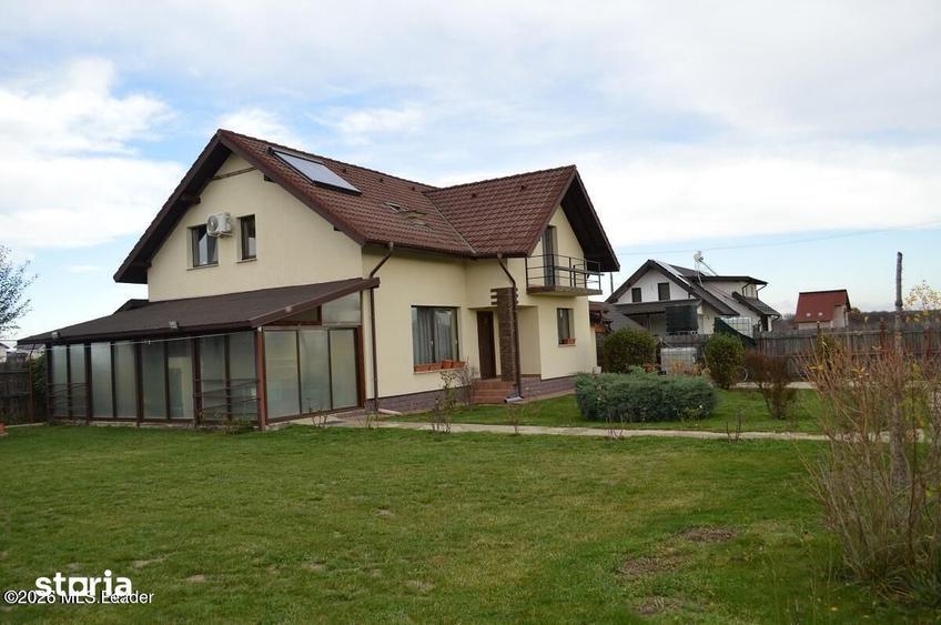 Glambocu - Bascov, Casa constructie 2008, teren 1066 mp - 2