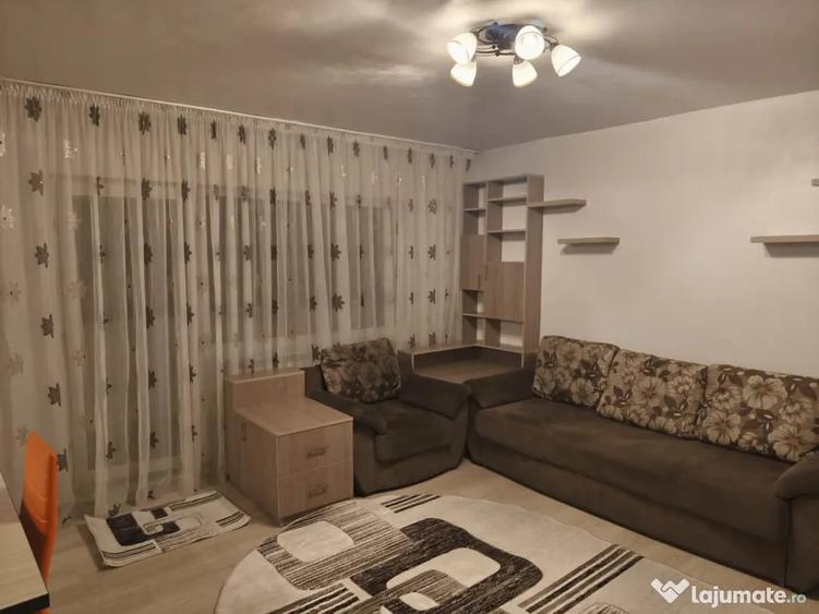 Apartament cu 2 camere semidecomandat în Vitan