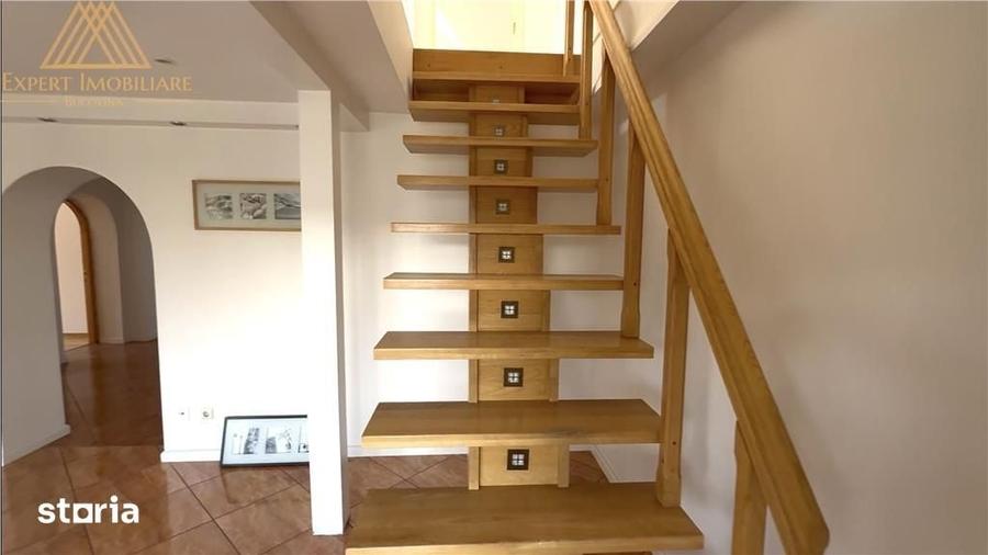 Apartament cu 5 camere în Central