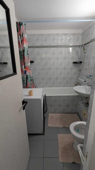 Apartament cu 2 camere decomandat în Brâncoveanu