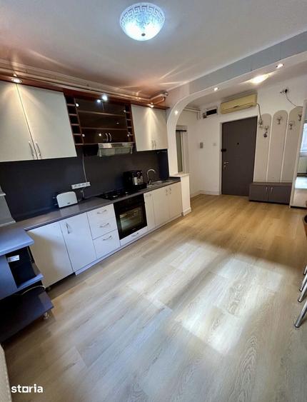Apartament cu 2 camere decomandat în Rahova