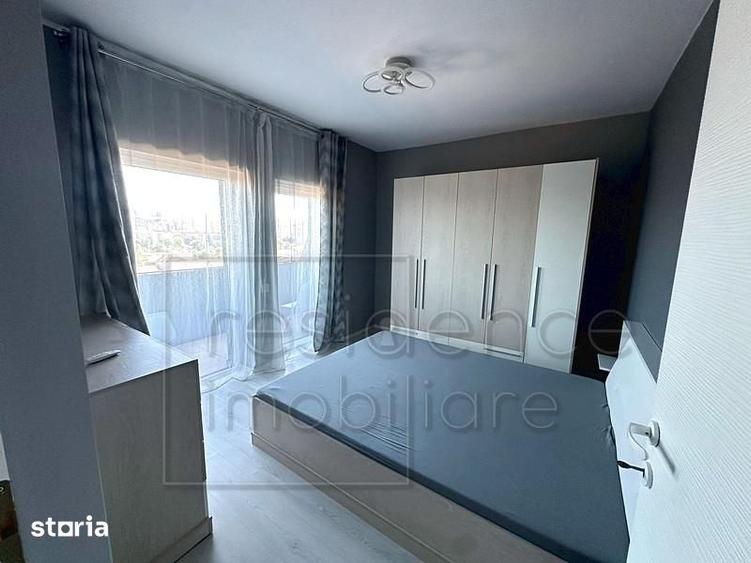 Apartament cu 3 camere semidecomandat, mobilat în Bulgaria
