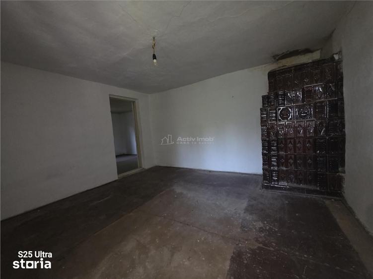 Casă cu 3 camere cu Teren 1163 Mp în Podgoria