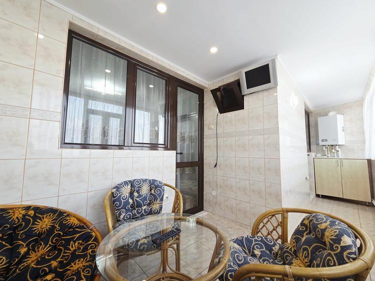 Apartament cu 2 camere decomandat în Micro 14