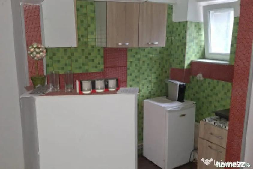 Garsonieră în Calea Severinului