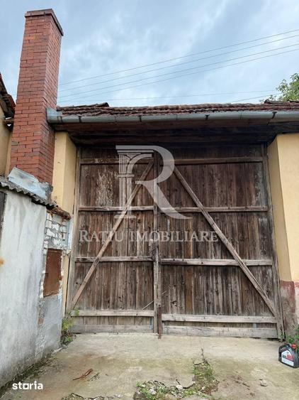 Casă cu 3 camere cu Teren 710 Mp în Căbești