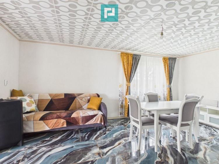 Casă individuală cu 3 camere cu Canalizare în Leș