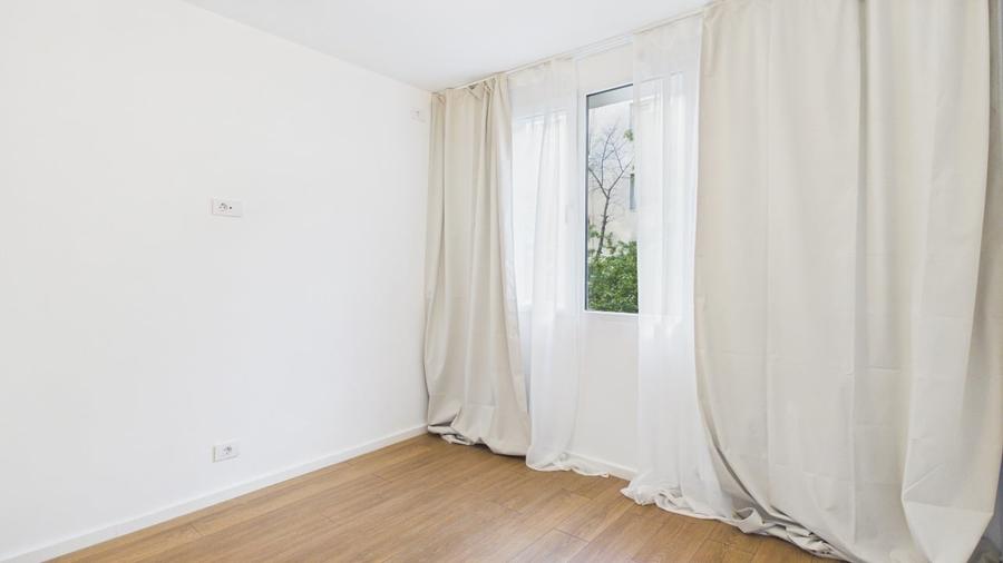 Apartament cu 3 camere semidecomandat, mobilat în 1 Decembrie 1918