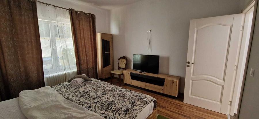 Casă cu 3 camere cu Teren 220 Mp în Horea