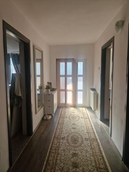 Casă cu 3 camere în Timișești