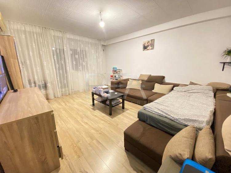 Apartament cu 2 camere decomandat, mobilat în Sebastian