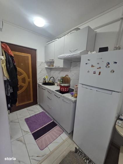 Garsonieră în Nicolina